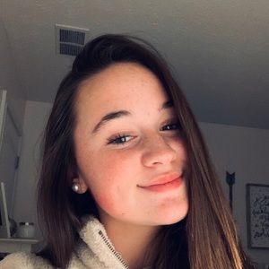 Meet your Posher, Hope